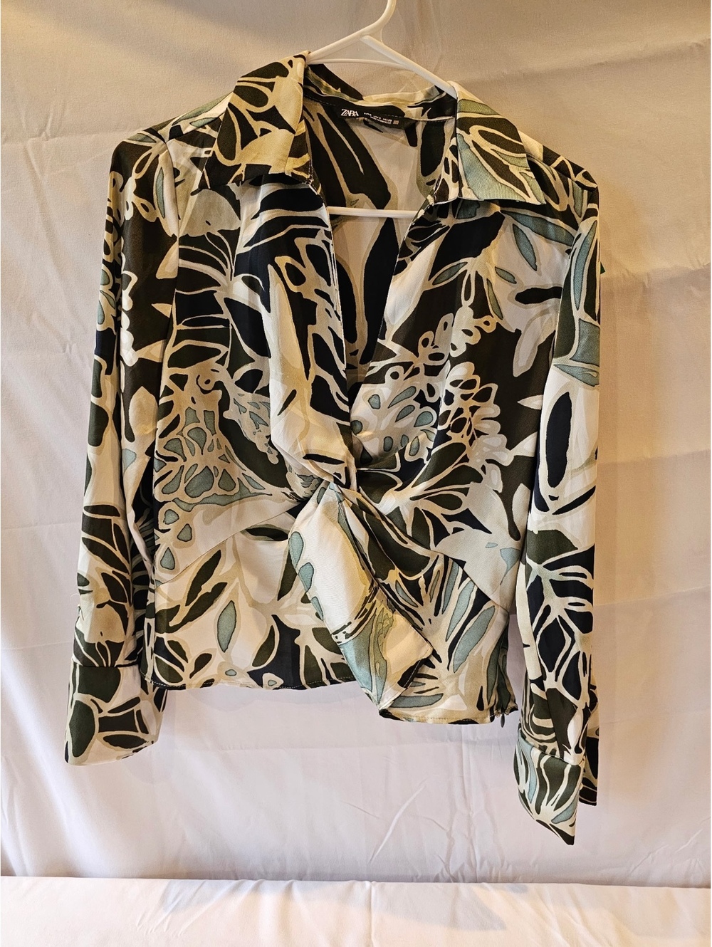 Zara Women's Long Sleeve Blouse with Leaf Print